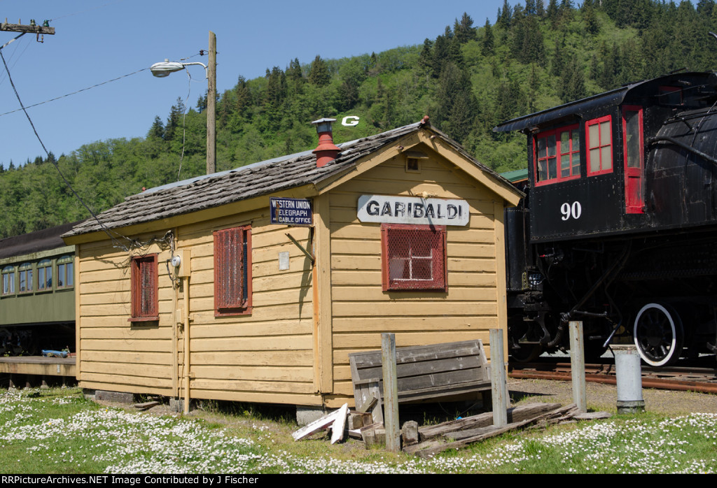 G
ribaldi Depot